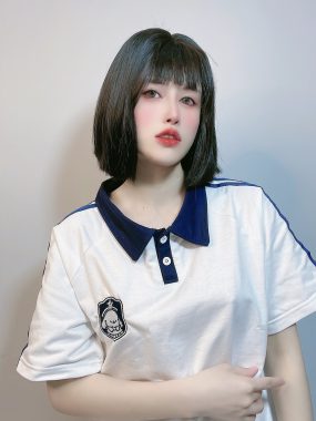 鹿八岁美女cos图集合集下载